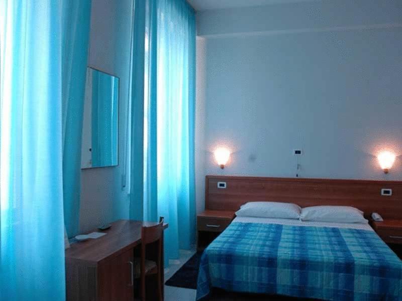 Hotel Mizar Chianciano Terme Buitenkant foto